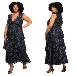 Lulu's Navy Floral Lace Maxi Dress